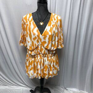 Ava and Viv Top Womens Size 1X Orange White Elastic Waist Short Sleeves Stretchy